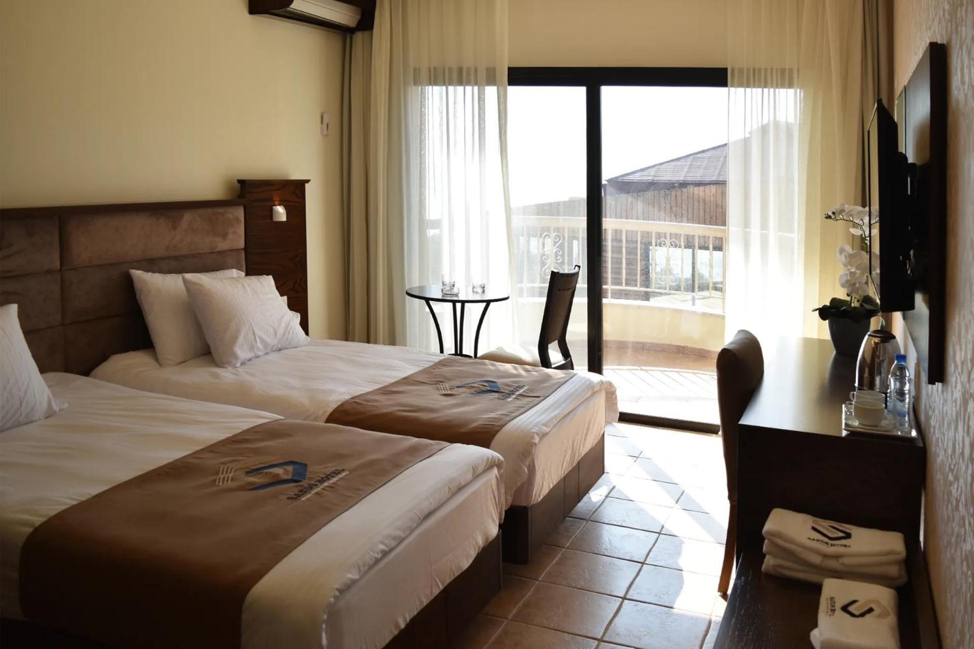 Sands Hotel Byblos Bagian luar foto