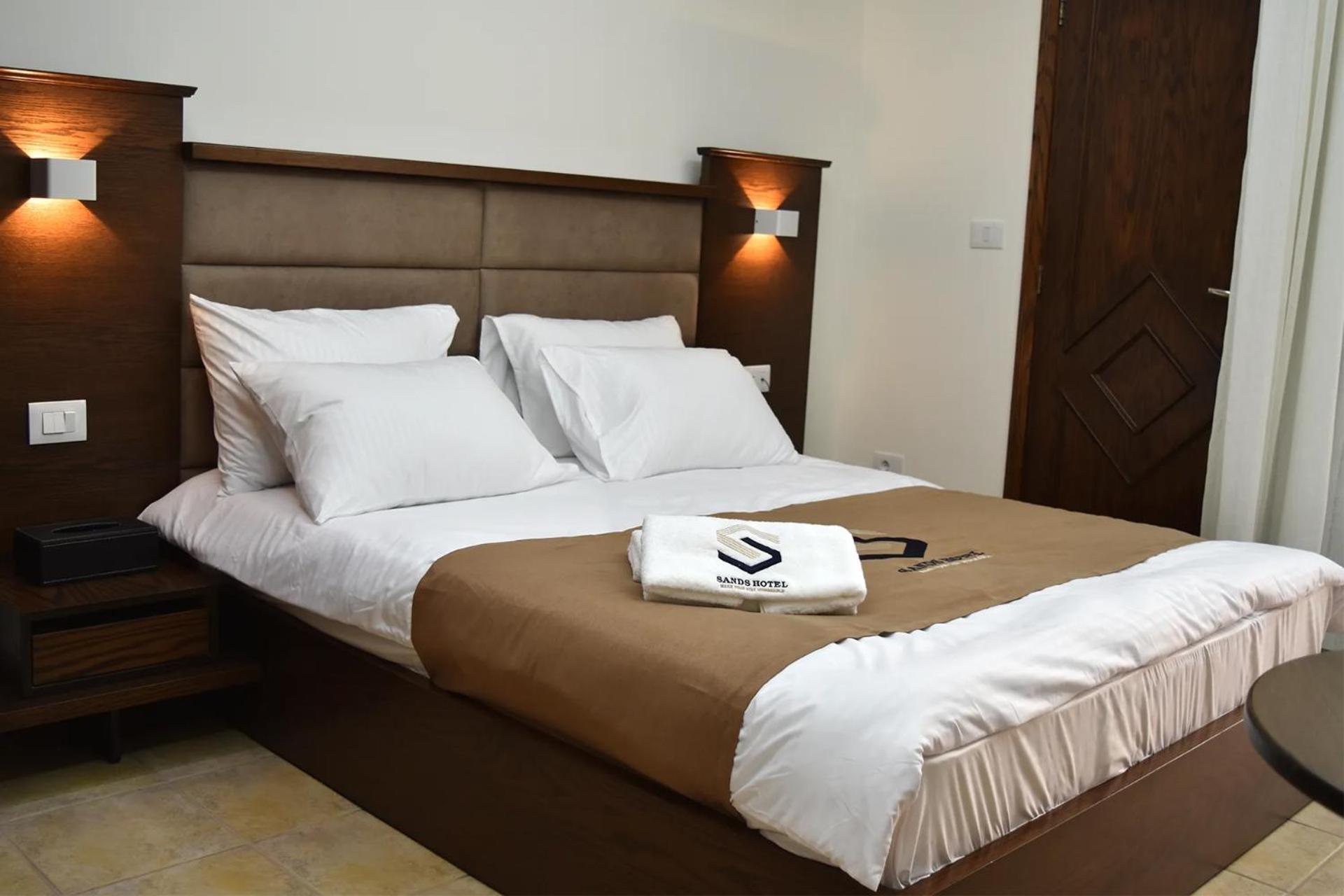 Sands Hotel Byblos Bagian luar foto